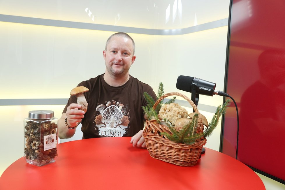 Hostem pořadu Blesk Podcast se stal fotograf Jan Hodač.