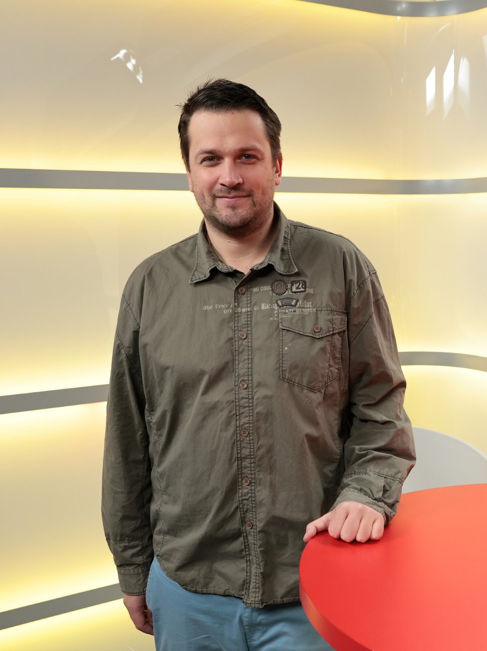 Host Blesk Podcastu se stal režisér seriálu Pickupeři Tadeáš Daněk.