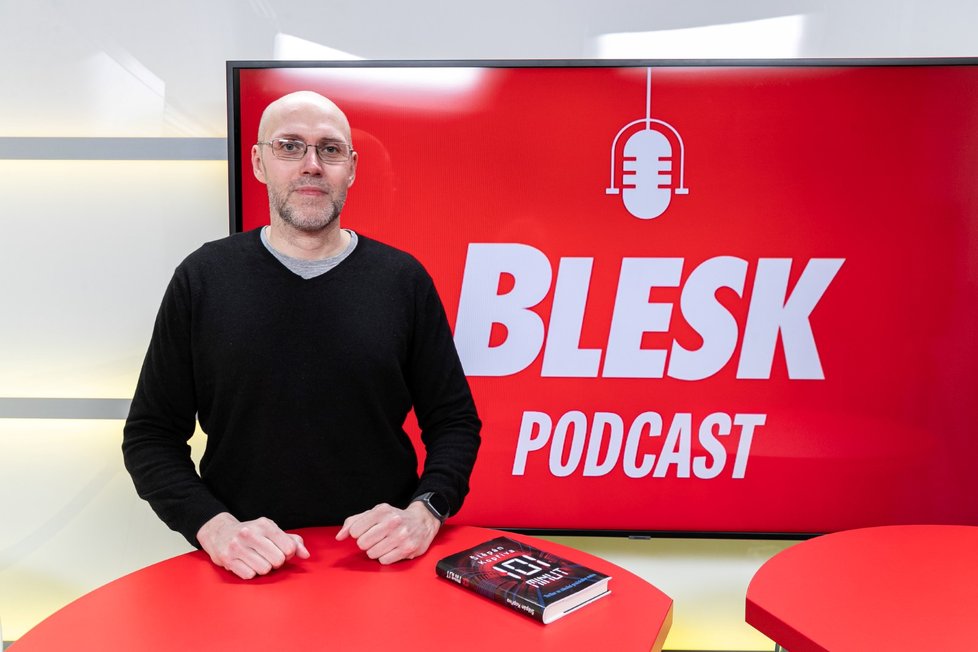 Hostem pořadu Blesk Podcast byl spisovatel Štěpán Kopřiva.