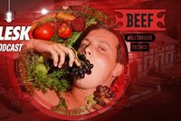 Podcast: Opulentní žranice může být umění, přesvědčí fanoušky pražské ikony Kryštof Bartoš