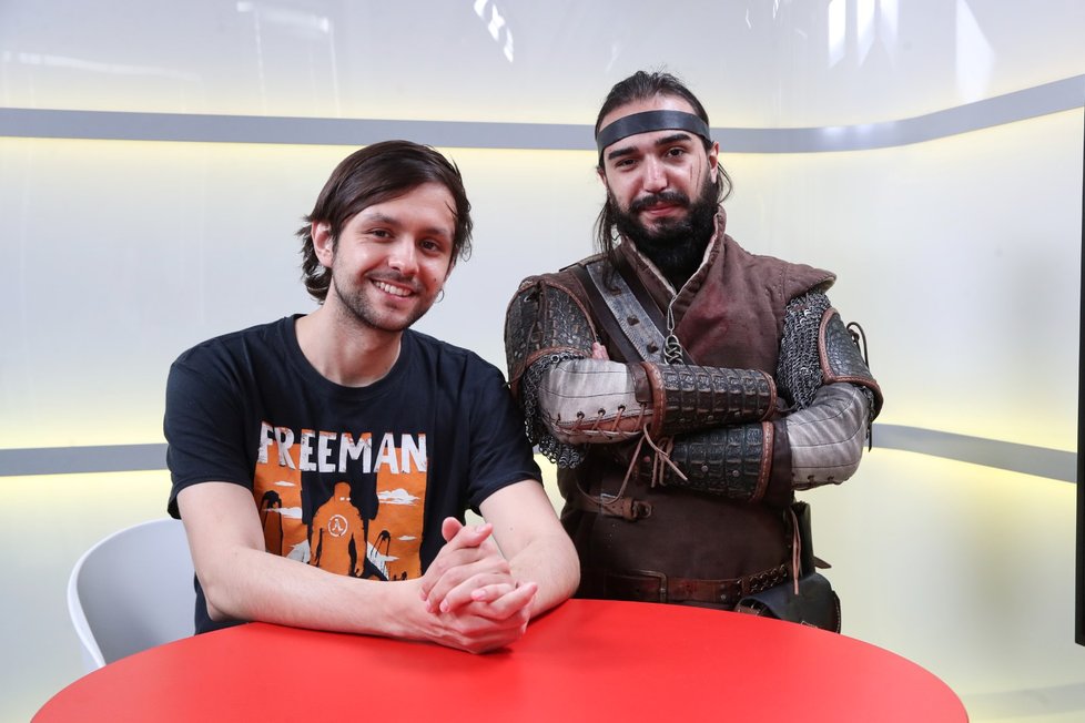 Hosty pořadu Blesk Podcast byli herec a showrunner Vojtěch Kačírek a režisér Martin Třešňák z projektu The Witcher stories.