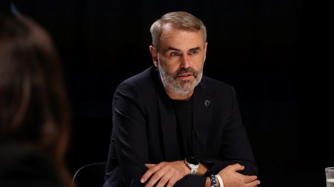 Předseda hnutí Přísaha Robert Šlachta. Předseda hnutí Přísaha Robert Šlachta.