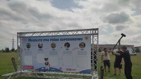 Vrcholící přípravy na festival Blesk tlapek na pražském Vypichu (2.6.2023)