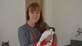 Michaela Baierová se svými svěřenci v pokoji, který se spolku už podařilo rekonstruovat.