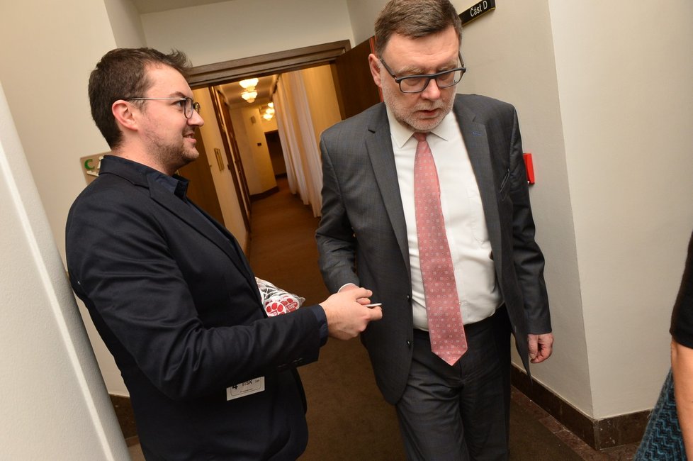 Blesk tlapky ve Sněmovně: Zbyněk Stanjura (ODS, 18. 12. 2019)