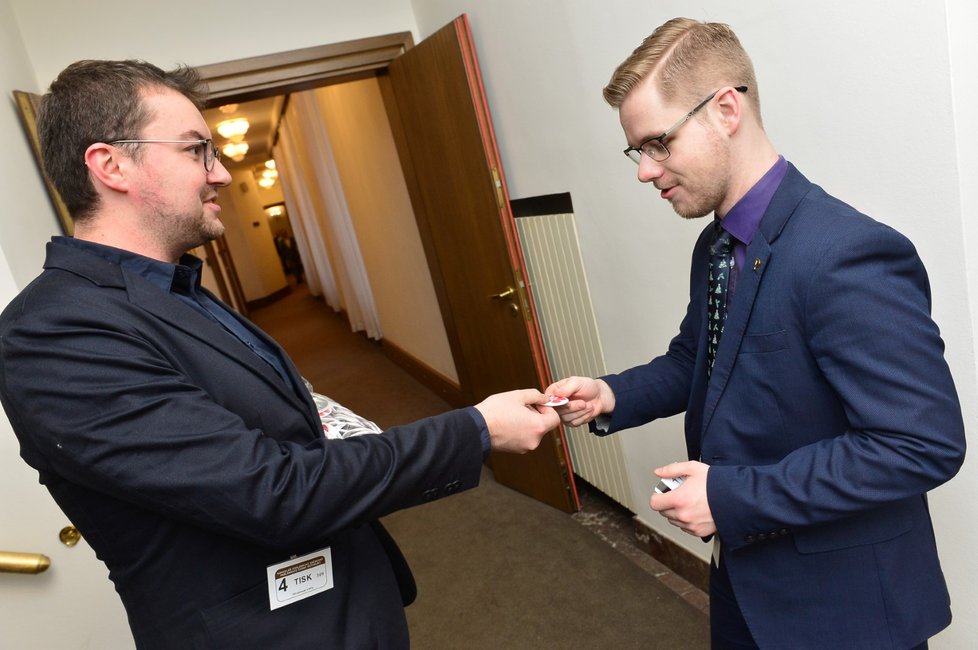 Blesk tlapky ve Sněmovně: František Kopřiva (Piráti, 18. 12. 2019)