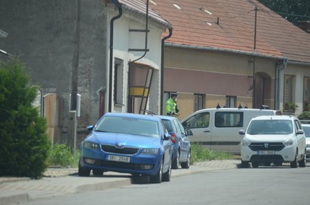 Policisté si pro střelce přijeli do domu v Odrovicích