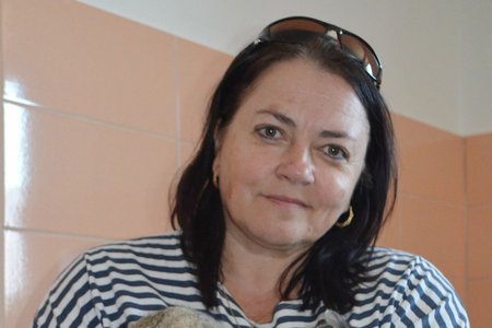 Zástupkyně spolku Šarpej v nouzi Kristina Wurstová nabízela úředníkům zdarma pomoc s umístěním a péčí o odebrané psy