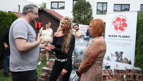 Reportérky Blesk tlapek měly radost, že mohou spolku pomoci i jinak, než reportáží