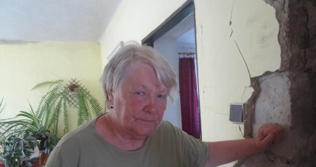 Děsivá bouřka stála Terézii (74) málem život: Její dům zasáhl blesk, když se modlila!