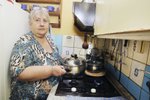 Jaroslava Stehlíková si uvaří jen občas a platí skoro dva tisíce za plyn ročně.