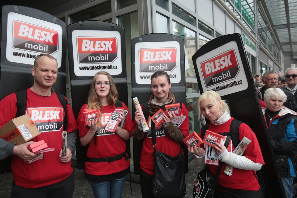 BLESKmobil rozdal zdarma 1000 výhodných SIM karet
