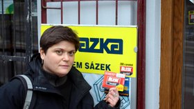 BLESKmobil si dnes v trafice v Pekařské ulici v Brně pořídila i fotografka Martina Odehnalová