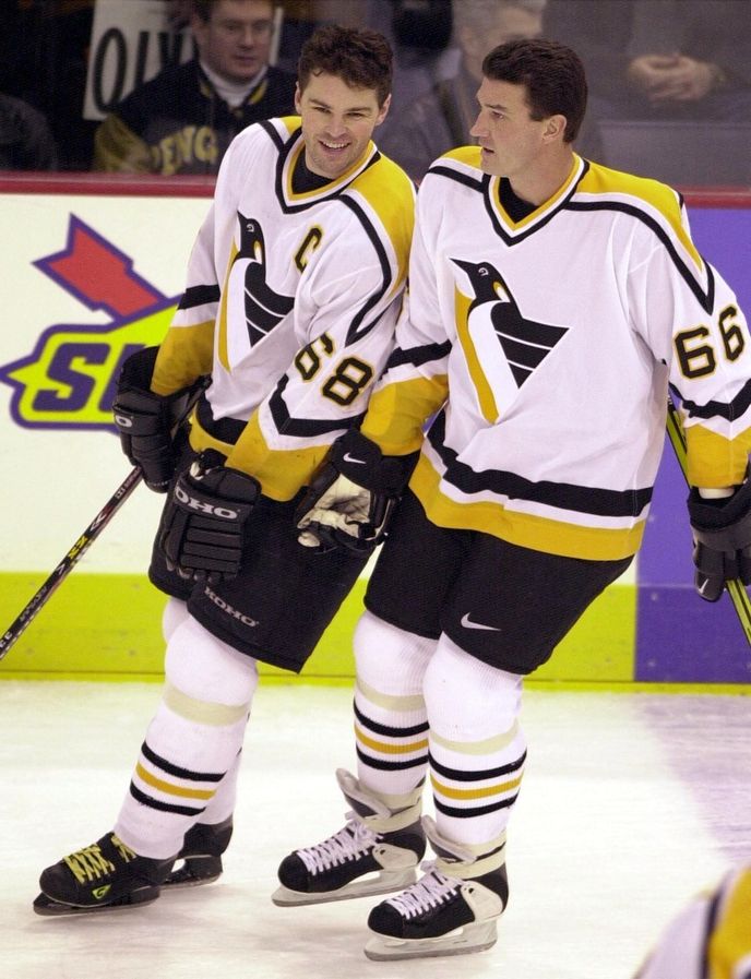 Jaromír Jágr a Mario Lemieux Jaromír Jágr a Mario Lemieux