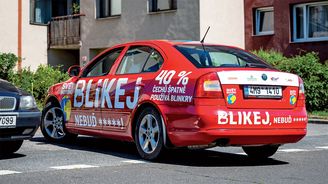 Blikej, nebuď *****! Svět motorů startuje kampaň, která v Česku nemá obdoby Blikej, nebuď *****! Svět motorů startuje kampaň, která v Česku nemá obdoby