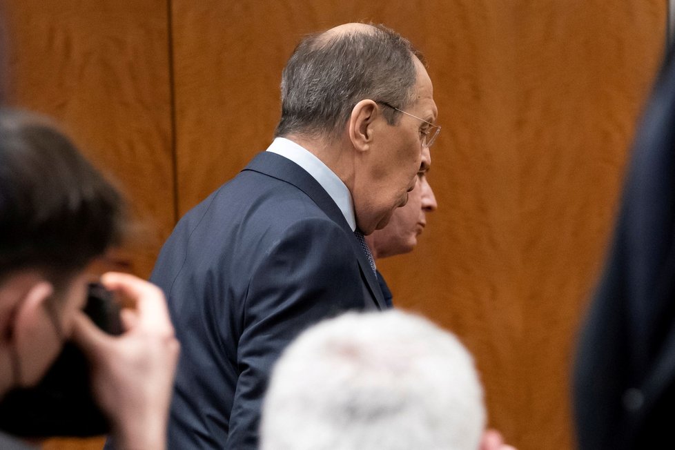 Ministři zahraničí Spojených států a Ruska, Antony Blinken a Sergej Lavrov,