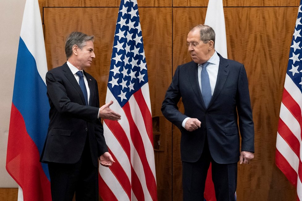 Ministři zahraničí Spojených států a Ruska, Antony Blinken a Sergej Lavrov,