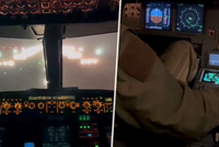 Armáda zveřejnila video z kokpitu: Takhle vypadá repatriační let