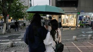 Křehký klid zbraní v ohrožení. Nad íránskou metropolí zasahovala obrana proti neznámým cílům Křehký klid zbraní v ohrožení. Nad íránskou metropolí zasahovala obrana proti neznámým cílům