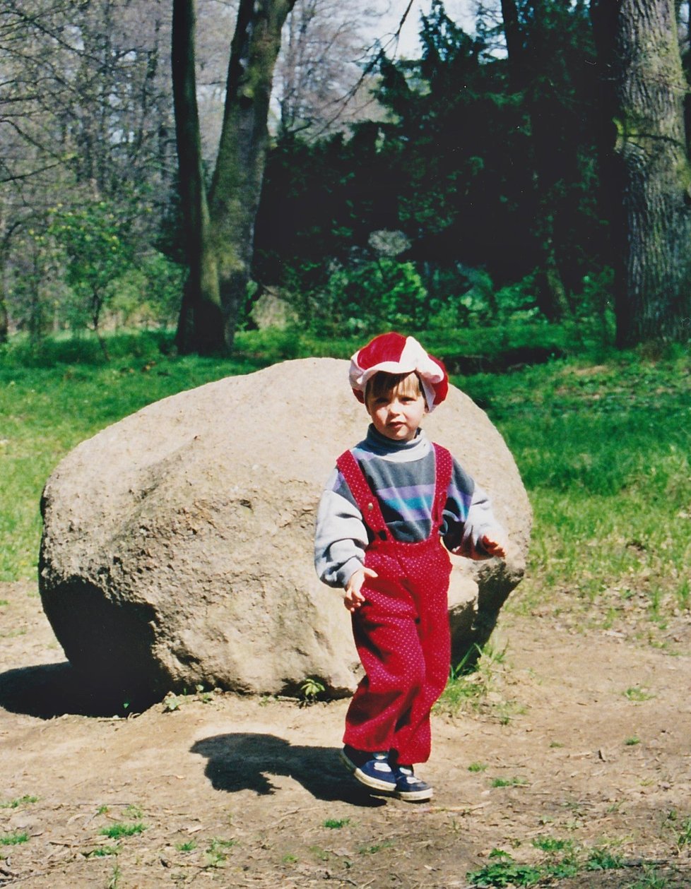 Obří Čertův balvan, který byl stovky let symbolem Raduně na Opavsku, někdo ukradl.