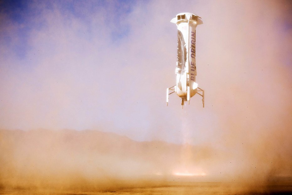 Raketa New Shepard vynese pasažéry za hranici atmosféry rychlostí 3700 kilometrů v hodině, což je zhruba trojnásobek rychlosti zvuku.