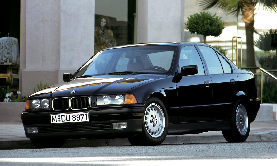 BMW 3 Sedan (1990)