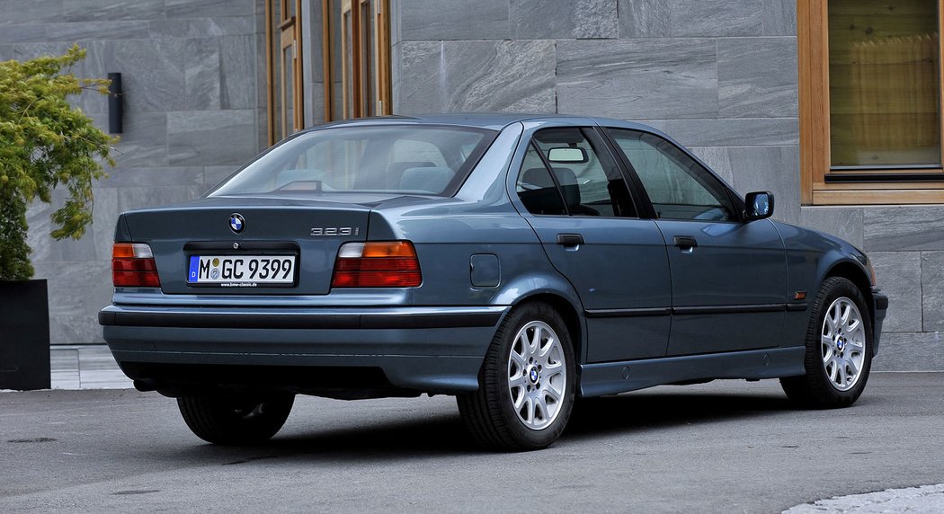 BMW 3 Sedan (1995)