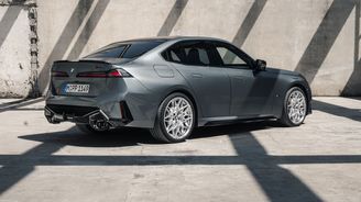 BMW 3 Series - M Performance Parts BMW 3 Series - M Performance Parts