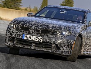 BMW pomůže driftovat dvěma způsoby. Jeden míří do nové trojky, druhý je zatím patentem