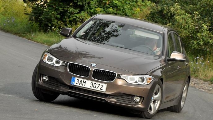 BMW 320i Efficient Dynamics