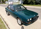 Tohle je pecka. Na prodej je prakticky nejeté BMW 324td z roku 1990