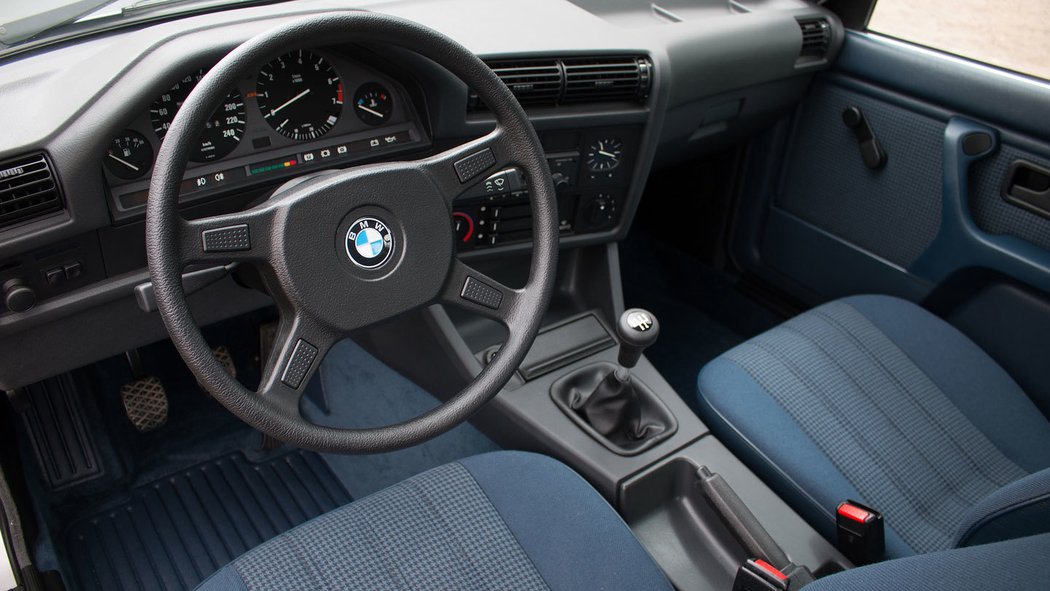 BMW 325iX (1986)