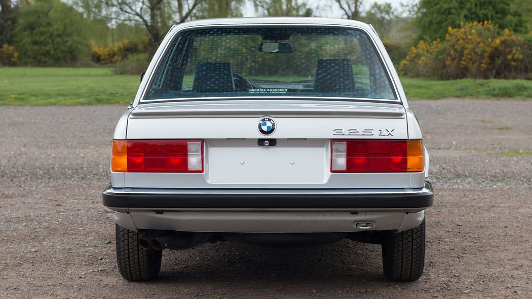 BMW 325iX (1986)