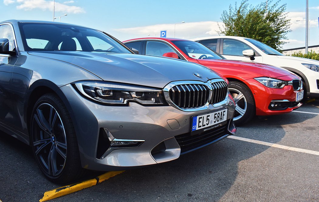 BMW 330e (2017) vs. 330e (2020)