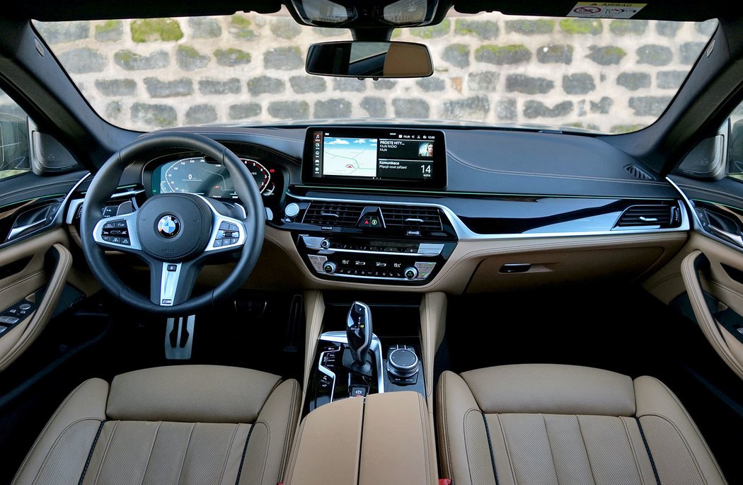 BMW 540i xDrive Touring