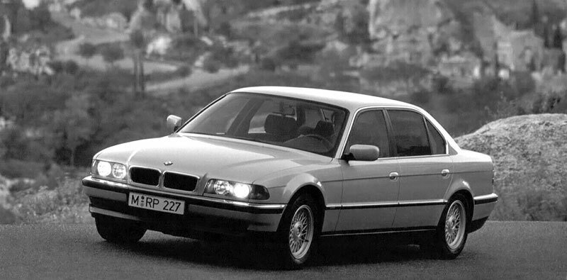 BMW 735i (E38) (1996)