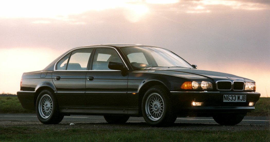 BMW 740i (E38) (1996)