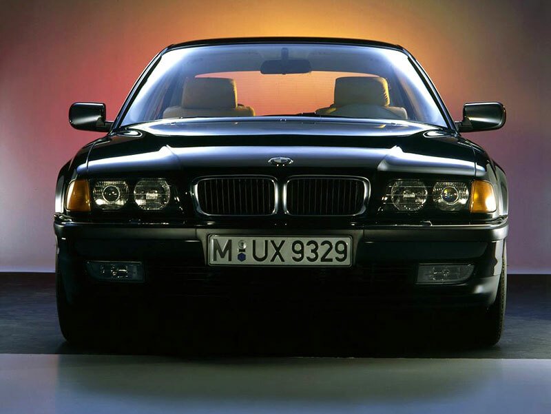 BMW 7 (E38) (1994)