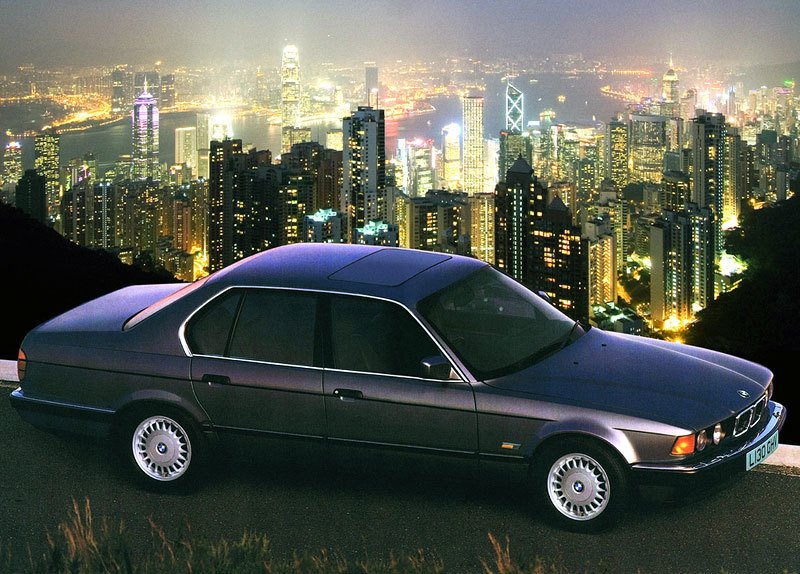 BMW řady 7 (E32) (1992)