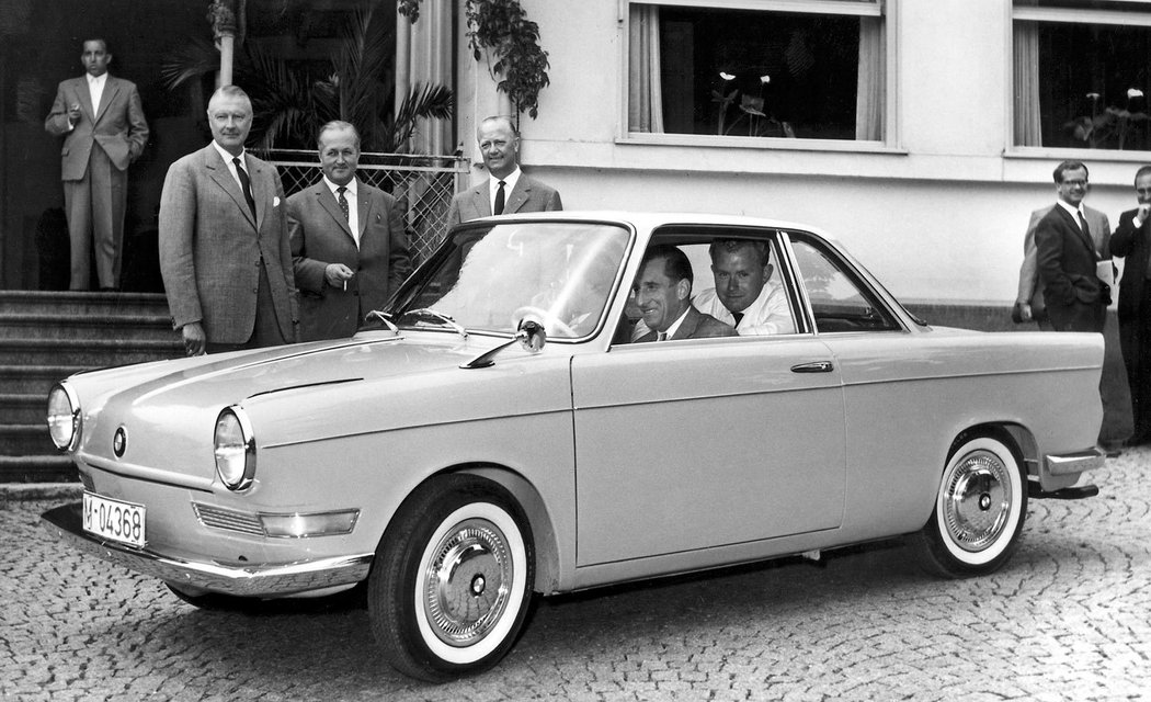 BMW 700 (1959)