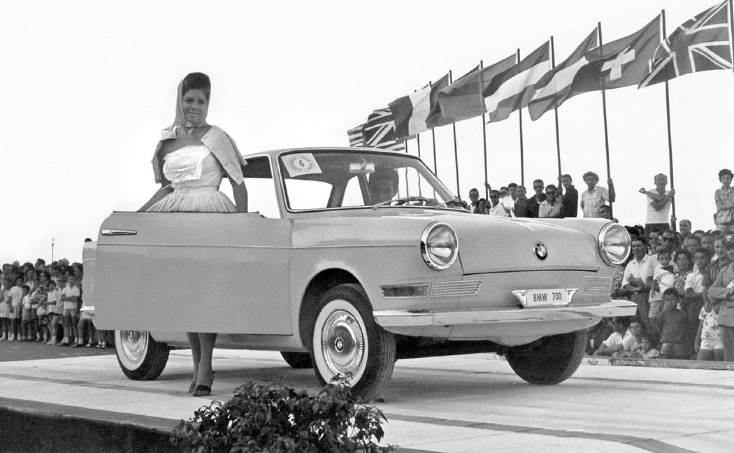 BMW 700 (1959)