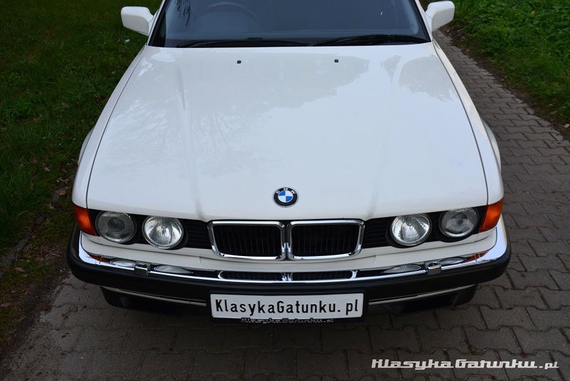 BMW 740i