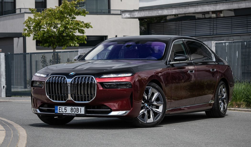 BMW 750e xDrive