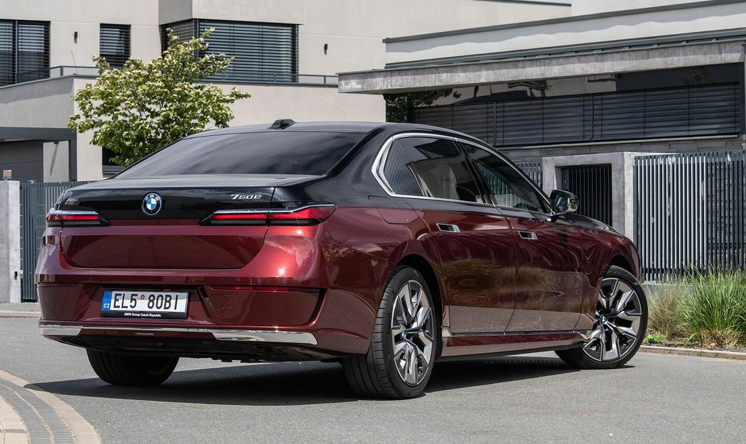 BMW 750e xDrive