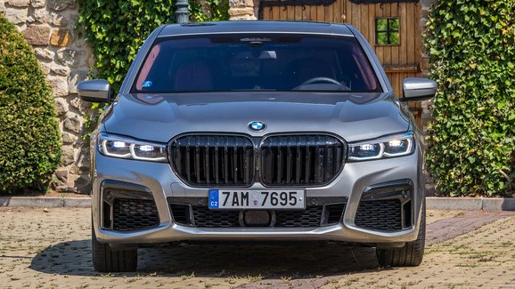 BMW 750i xDrive