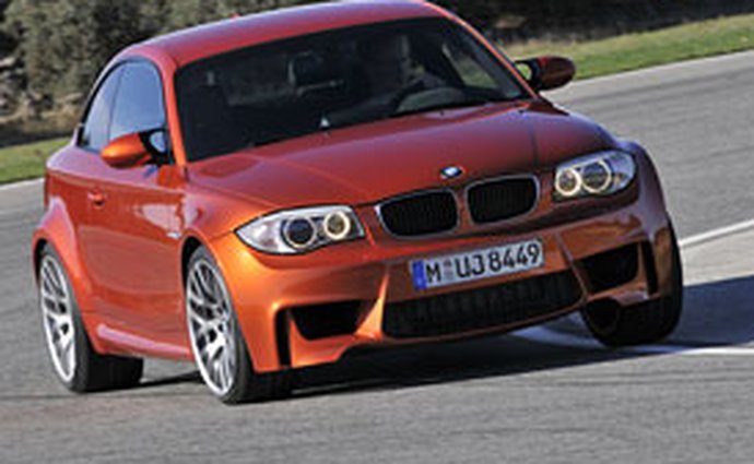 Prodej prémiových značek ve světě v červenci 2011: BMW stále ve vedení