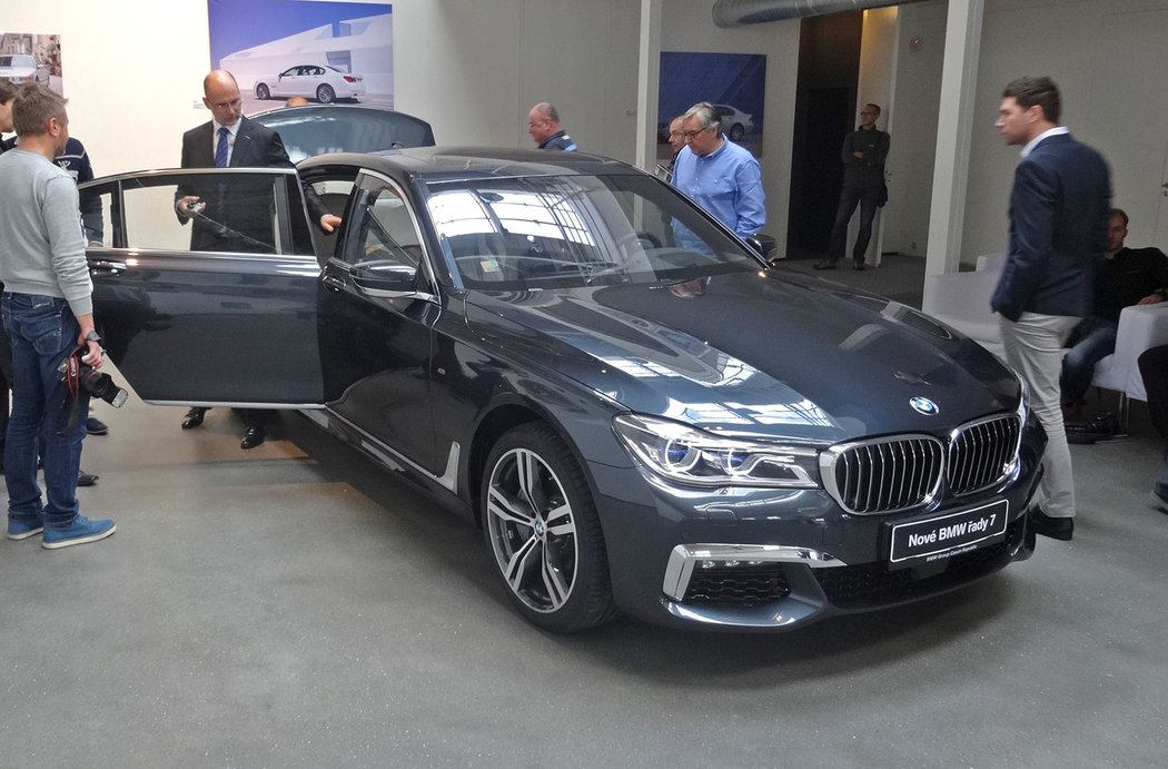 bmw ceskytrh luxusni