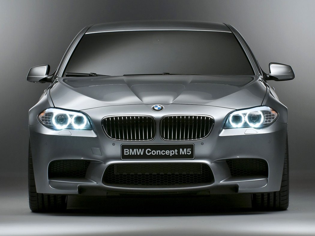 BMW Concept M5 F10 (2011)