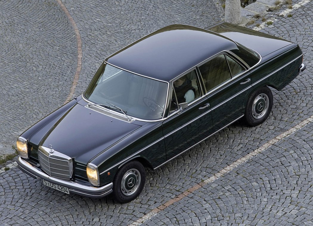 Mercedes-Benz W114/W115