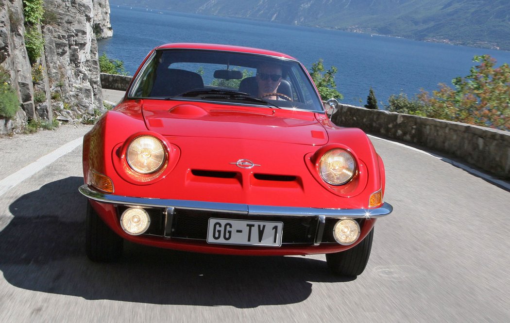 Opel GT